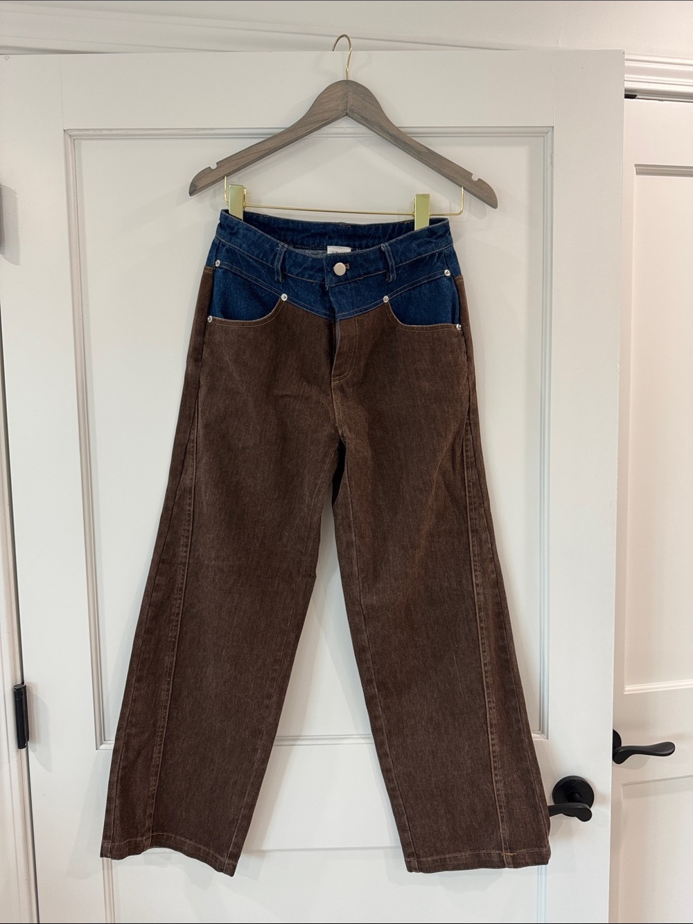 Le Lis Two-Tone Straight Leg Jeans in Brown and Blue